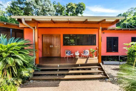 Property photo of 18 Lomandra Close Redlynch QLD 4870