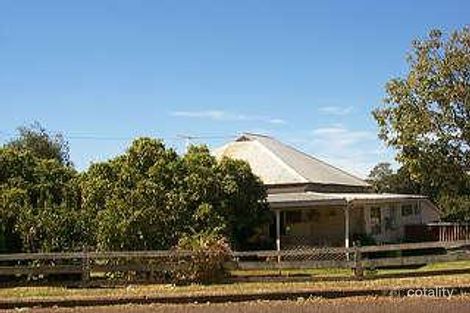 20 Holberton St, Rockville, QLD 4350