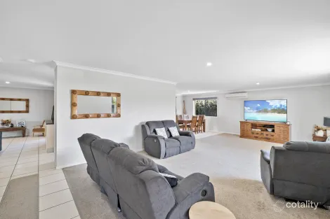 Property photo of 2 Mowburra Place Caloundra West QLD 4551