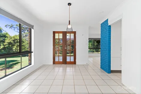 Property photo of 58 Candle Mountain Drive Crohamhurst QLD 4519