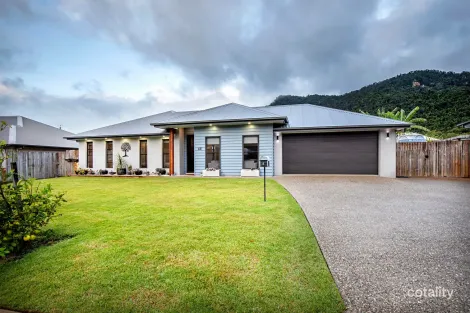 Property photo of 4 Arnold Court Cannonvale QLD 4802