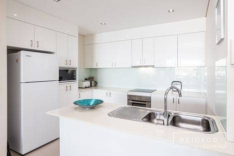 Property photo of 44/17 Marine Parade Redcliffe QLD 4020