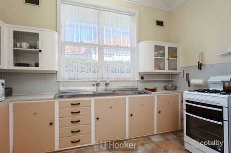 12 Crest Rd, Wallsend, NSW 2287