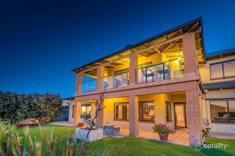 Property photo of 21 St James Approach Iluka WA 6028