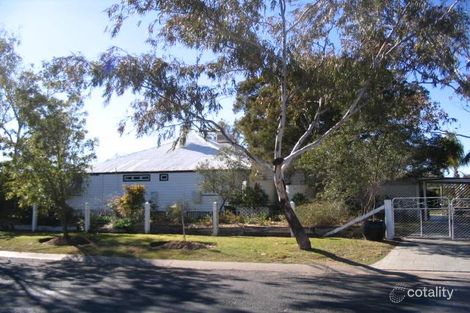 32 Cottell St, Roma, QLD 4455