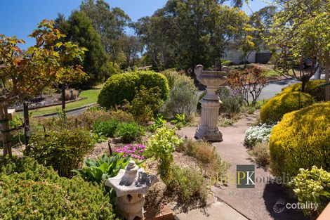 Property photo of 11 Harpur Street Garran ACT 2605