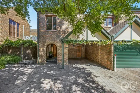 Property photo of 7 Dimora Court Adelaide SA 5000