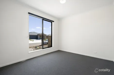 Property photo of 4 Runcorn Street Werribee VIC 3030