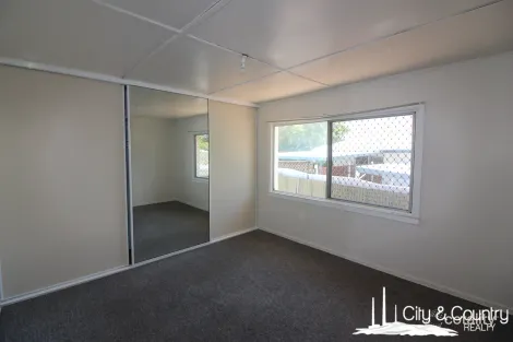 Property photo of 81 Kookaburra Street Townview QLD 4825
