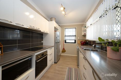 Property photo of 104 Moreton Terrace Beachmere QLD 4510