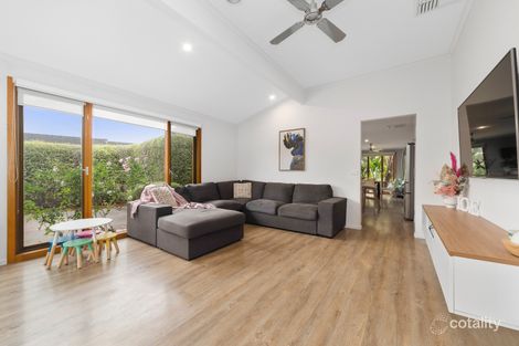 Property photo of 48 Clarendon Drive Somerville VIC 3912