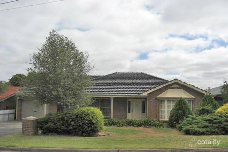 10 Headingley St, Hope Valley, SA 5090