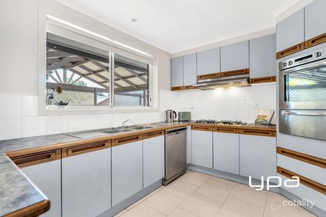 Property photo of 24 La Perouse Close Sunbury VIC 3429