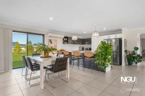 Property photo of 8 Jacana Drive Adare QLD 4343