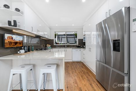 Property photo of 7 Bree Court Berwick VIC 3806