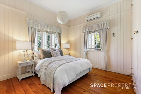 Property photo of 30 Theale Terrace Ashgrove QLD 4060