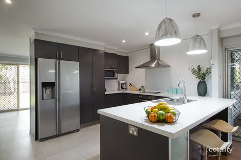 Property photo of 17 Nicklin Drive Beaconsfield QLD 4740