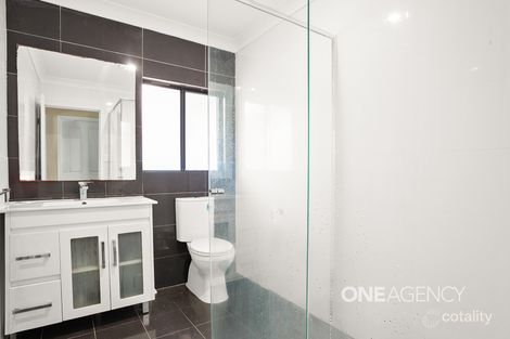 Property photo of 39 Eleebana Crescent Koonawarra NSW 2530