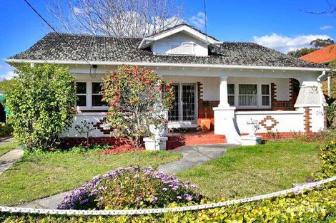 8 Tara Gr, Carnegie, VIC 3163