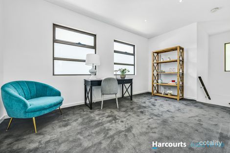 Property photo of 2/6 Olympic Court Glen Waverley VIC 3150