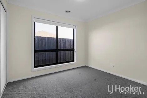 Property photo of 27 Norwood Avenue Weir Views VIC 3338