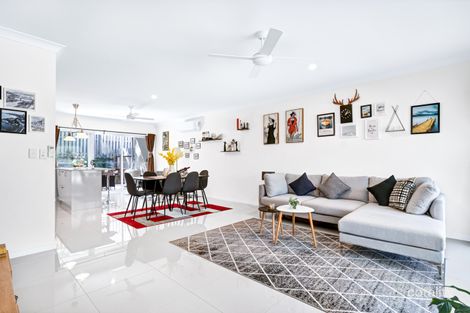 Property photo of 3/25 Maywood Street Loganlea QLD 4131
