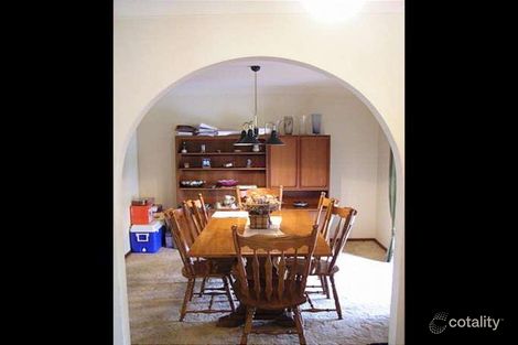 Property photo of 10 Lupin Close Metford NSW 2323