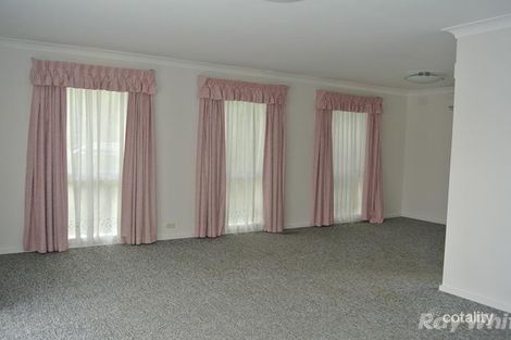 Property photo of 123 View Mount Road Glen Waverley VIC 3150