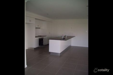 Property photo of 35 Dawson Avenue Thabeban QLD 4670