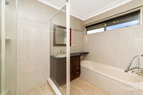 Property photo of 32 Piercy Way Kardinya WA 6163