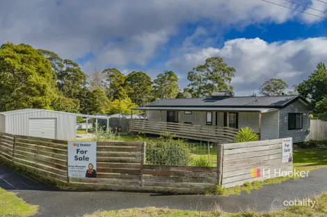 Property photo of 30 Elfrida Avenue Sisters Beach TAS 7321