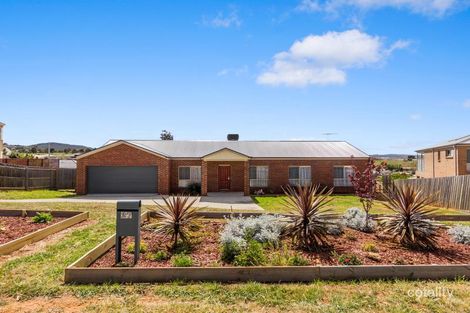 27 Maddison Cct, Darley, VIC 3340