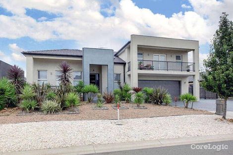 Property photo of 5 Rushcutters Place Taylors Hill VIC 3037