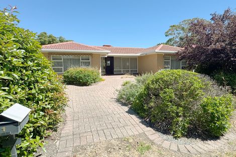 1 Toorak Ave, Bellevue Heights, SA 5050