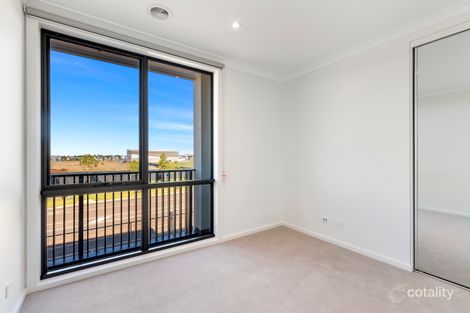 Property photo of 92 Wireless Drive Aintree VIC 3336