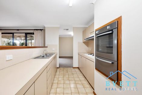 Property photo of 79 Glencoe Parade Halls Head WA 6210