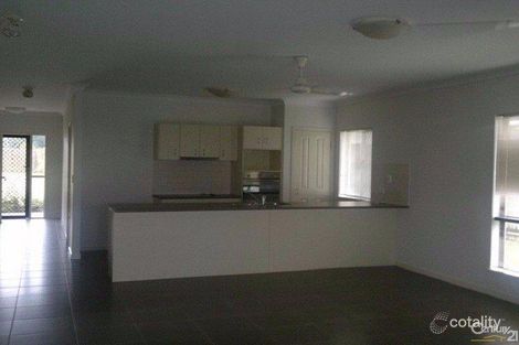 Property photo of 6 Calvert Close Bentley Park QLD 4869