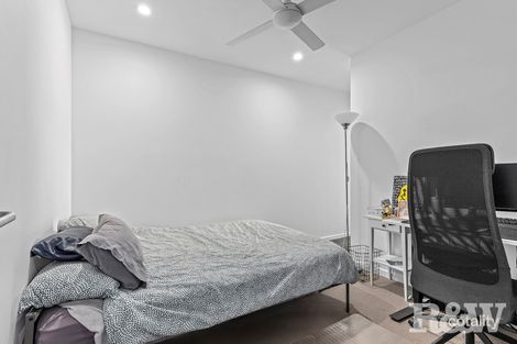 Property photo of 208/616 Main Street Kangaroo Point QLD 4169