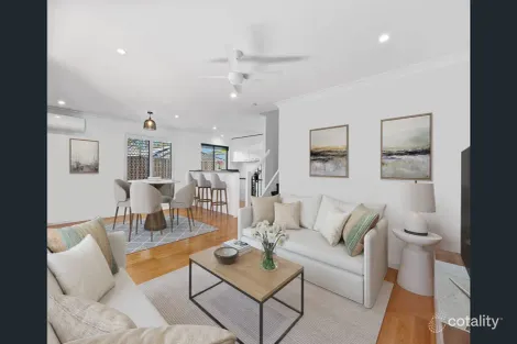 Property photo of 2/4 Scenic Avenue Benowa QLD 4217