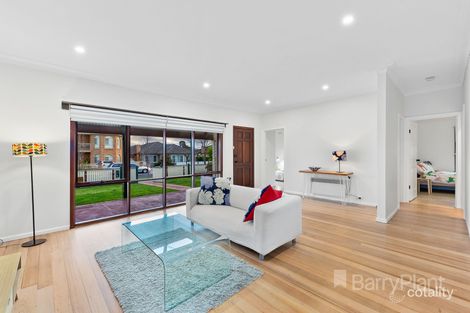 Property photo of 18 Buckley Avenue Sunshine North VIC 3020