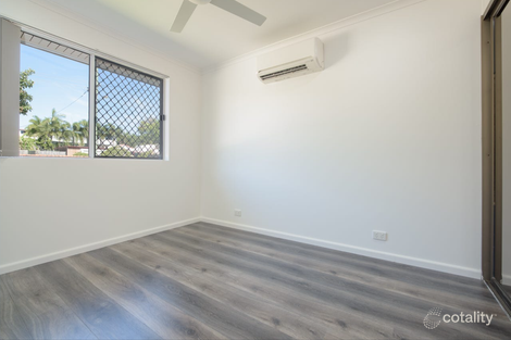 Property photo of 17 Waratah Street Kin Kora QLD 4680