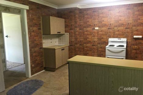 Property photo of 4 Friar Place Ingleburn NSW 2565