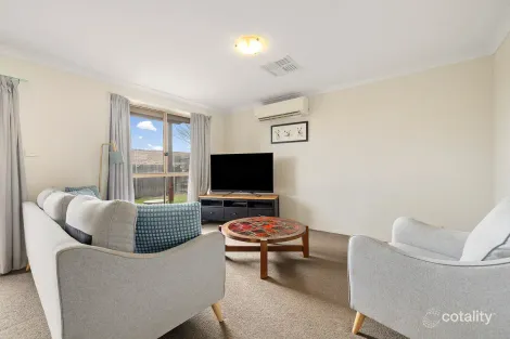 Property photo of 30 John Holt Street Macgregor ACT 2615