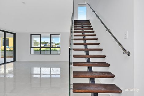 15 Andromeda Pkwy, Box Hill, NSW 2765