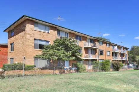 2/88 Regent St, Regents Park, NSW 2143