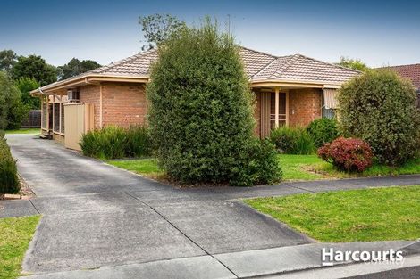 Property photo of 3 Lexcen Close Berwick VIC 3806