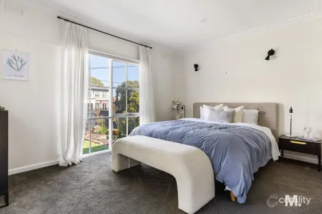 Property photo of 2 Thor Street Strathmore VIC 3041