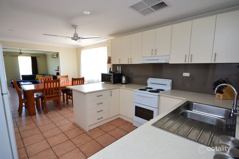 Property photo of 3 Meadowbank Drive Dubbo NSW 2830