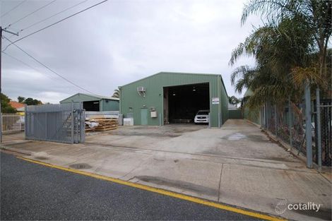 15 Fifth St, Wingfield, SA 5013