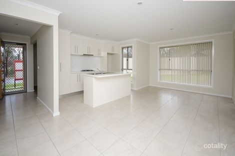 Property photo of 4 Wattlebird Drive Bandiana VIC 3691